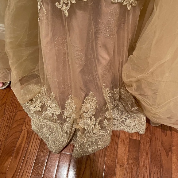 SAIID KOBEISY GOWN - Picture 4 of 7